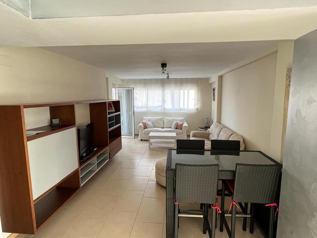 Apartamento FANTÁSTICO ÁTICO con ENORME TERRAZA y CHILL OUT Benidorm Exterior foto