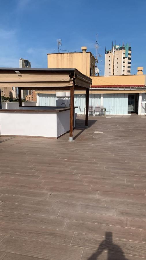 Apartamento FANTÁSTICO ÁTICO con ENORME TERRAZA y CHILL OUT Benidorm Exterior foto