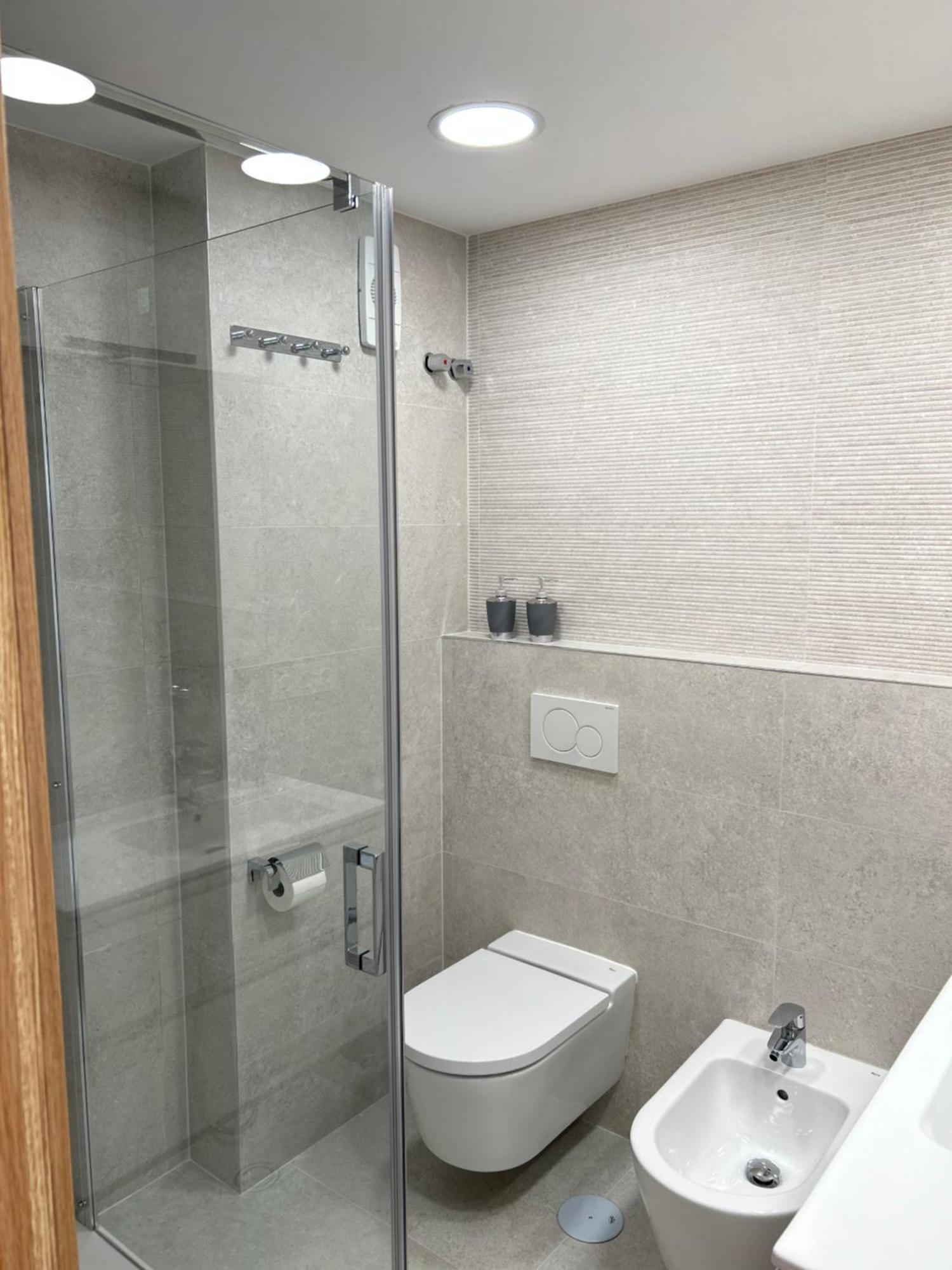 Apartamento FANTÁSTICO ÁTICO con ENORME TERRAZA y CHILL OUT Benidorm Exterior foto